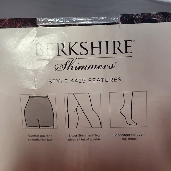 Berkshire Shimmers Platinum Ultra Sheer Control Top Nylon Span Cotton Pantyhose - Picture 11 of 16